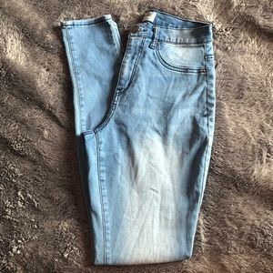 light wash jeggings
